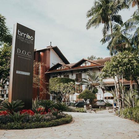 Timbo Park Hotel エクステリア 写真